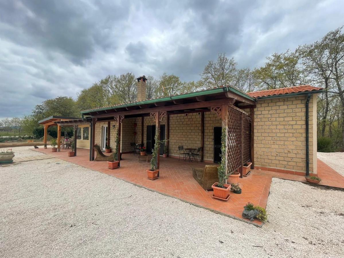 Agriturismo Antiglia Sovana Kültér fotó